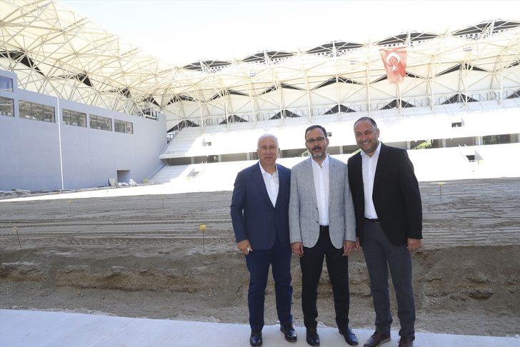 Gençlik ve Spor Bakanı Kasapoğlu, İzmir'de G3