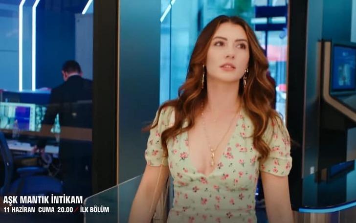 Aşk Mantık İntikam dizisinin Esra'sı Burcu Özberk set hallerini paylaştı! "İşte böyle böyle çalışıyoruz" G1