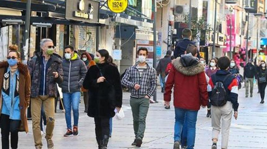 İzmir Valisi Köşger: Üst üste iki gündür koronavirüsten şehrimizde ölüm olmuyor