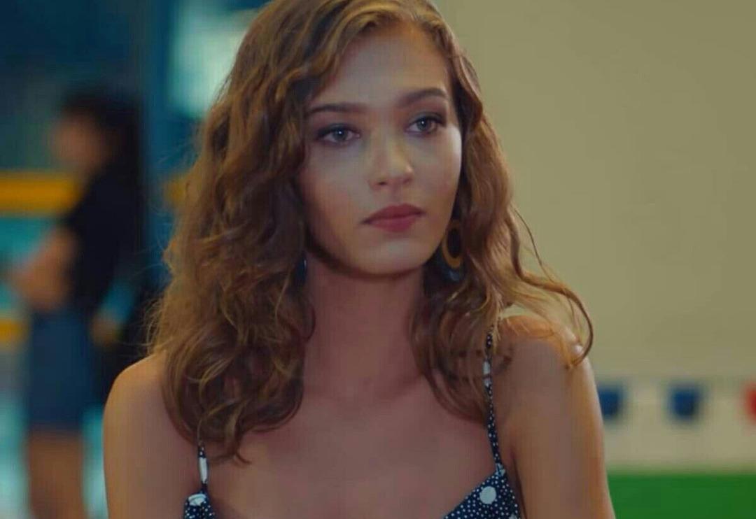 Melisa D&ouml;ngel babası tarafından istismar edildi iddiası! Detaylar korkun&ccedil;