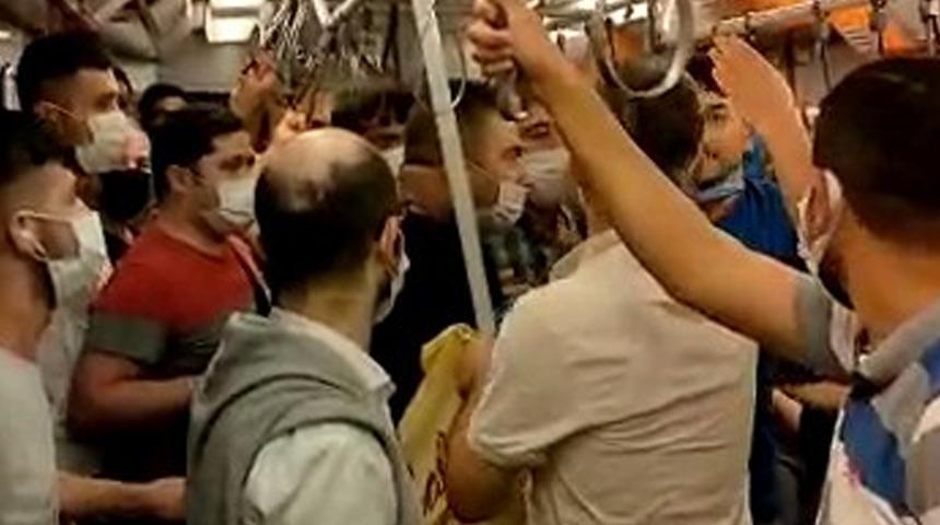 Metroda maske kavgası! Vatandaşlar araya girdi