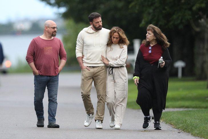 Ben Affleck Jennifer Lopez’e evlenme teklifi etmeye hazırlanıyor G3