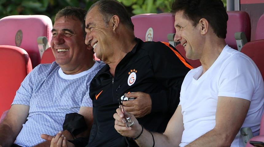 Hagi ve Popescu'dan Galatasaray'a ziyaret
