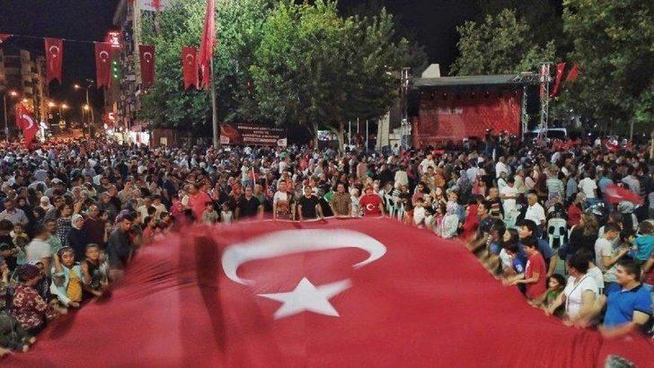 15 Temmuz resmi tatil mi? 15 Temmuz'da kimler tatil yapacak, hangi güne denk geliyor? G2