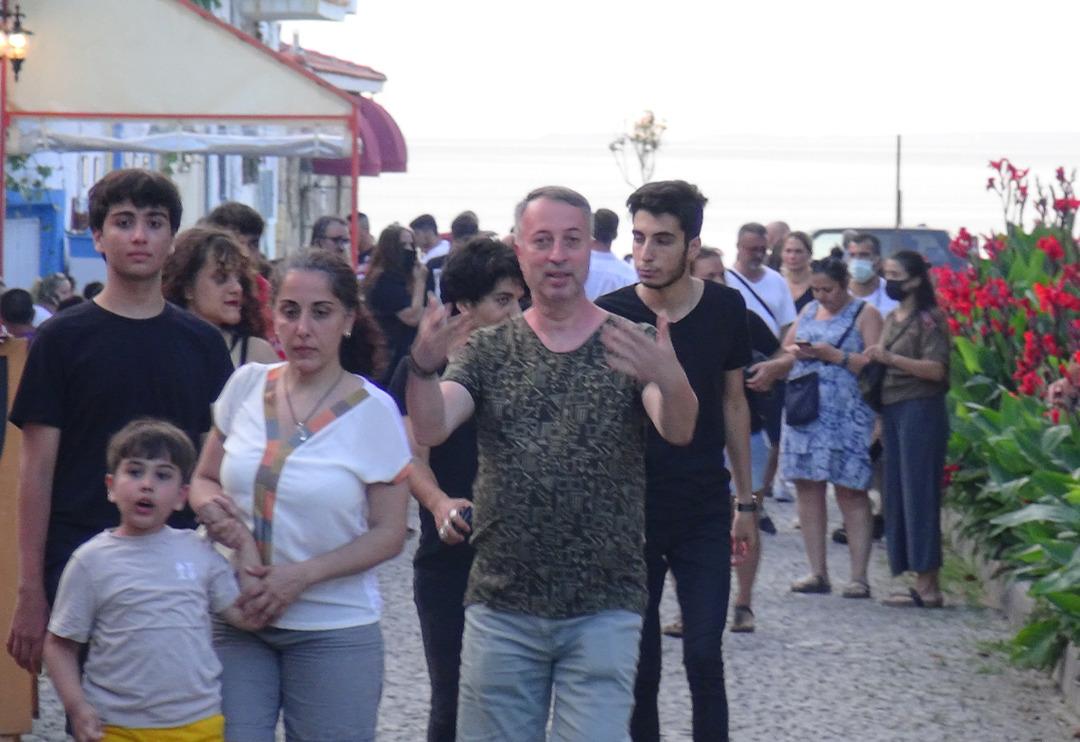 Bozcaada'ya tatilci akını! Y&uuml;zde 80'e ulaştı