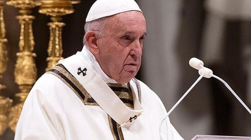 Katoliklerin ruhani lideri Papa Francis hastaneye kaldırıldı