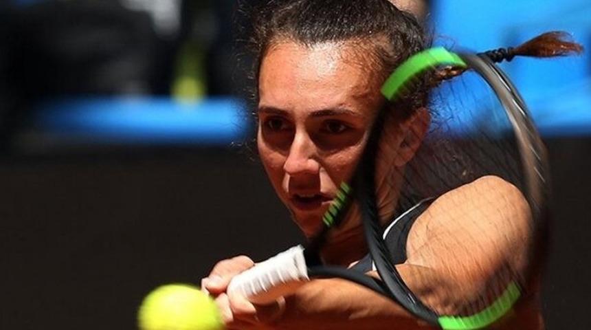 Milli tenisçi İpek Öz finalde kaybetti