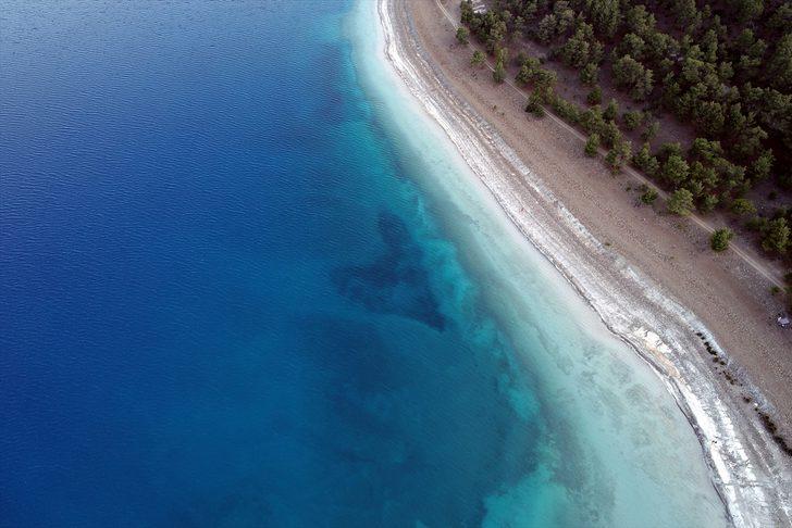 Salda Gölü'nde oluşan kalp şeklindeki görüntü ilgi çekti G4