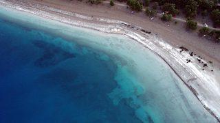 Salda Gölü'nde oluşan ilgi çekici görüntü, havadan görüntülendi
