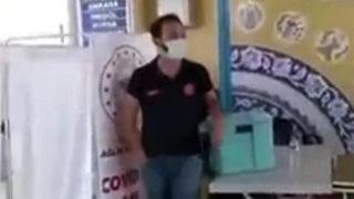 Kütahya Otogarı’nda ilginç aşı daveti! Sinovac Sinovac, Biontech Biontech