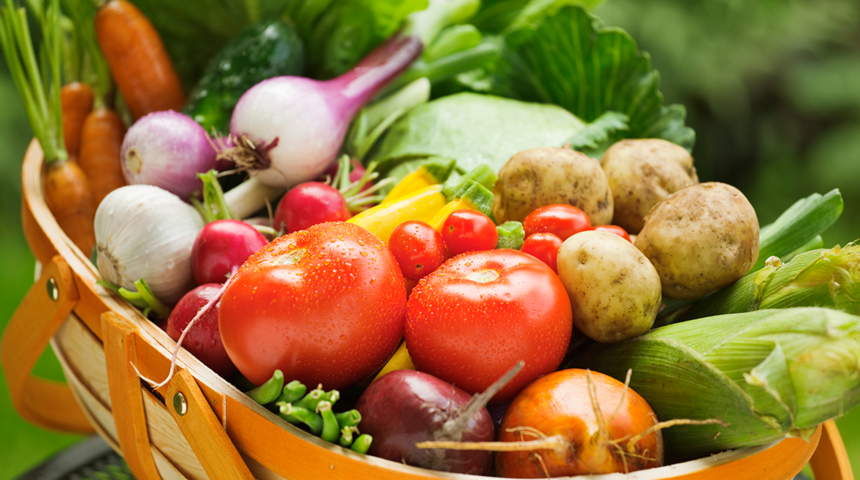 Yaz aylarında sağlıklı beslenmek isteyenler dikkat! Altın değerinde bu kurallar hayatınızı kurtaracak