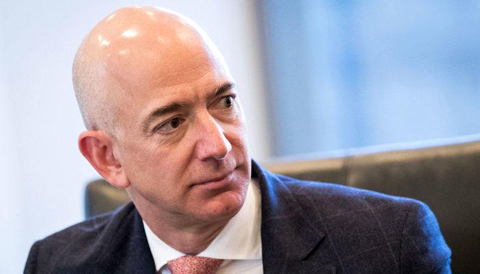 Jeff Bezos: Amazon'un CEO'luğunu bırakan Bezos'un iş felsefesi nedir?