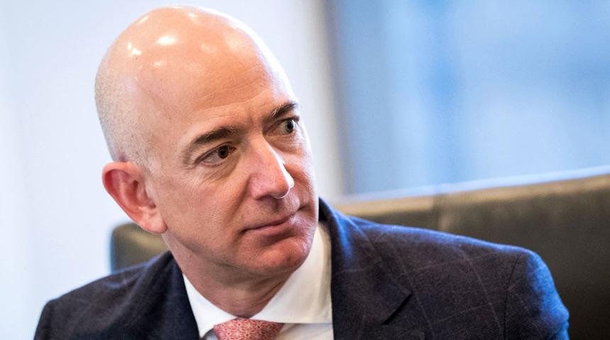 Jeff Bezos: Amazon'un CEO'luğunu bırakan Bezos'un iş felsefesi nedir?