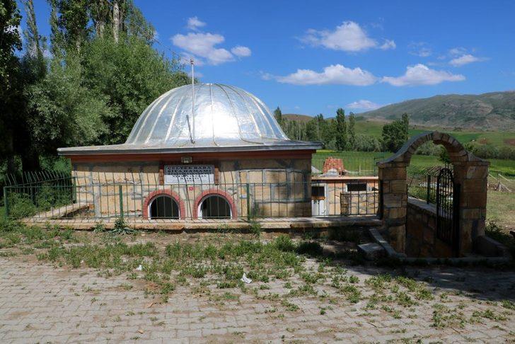 Şifalı suyu duyanlar Sivas'a akın ediyor: Felçliler geliyor, sıçradığında iyi oluyor G5