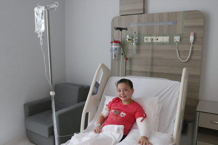 Cumhurbaşkanı Erdoğan'ın ziyaret ettiği küçük Elanur, yaşadığı mutluluğu anlattı: G1