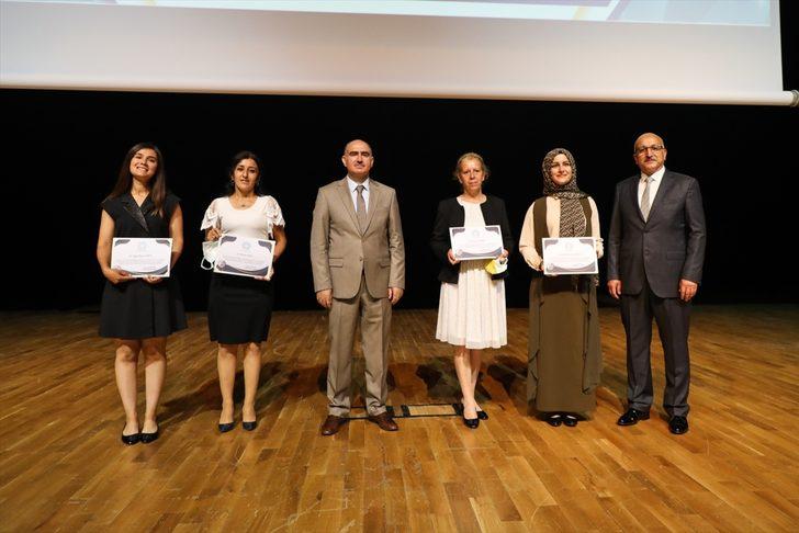 Konya'ya eTwinning projesinde Avrupa birinciliği kazandıran öğretmenler ödüllendirildi G3