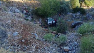 Malatya'da otomobil dereye devrildi: 1 ölü, 1 yaralı