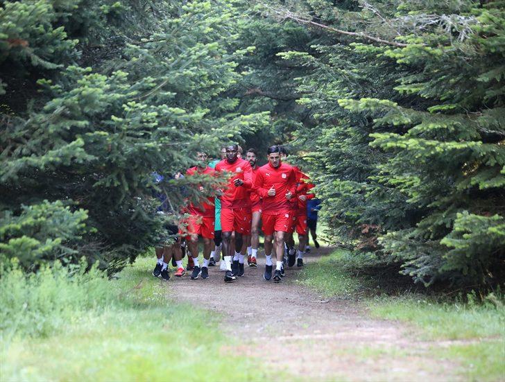 Sivasspor, yeni sezon hazırlıklarını sürdürüyor G2