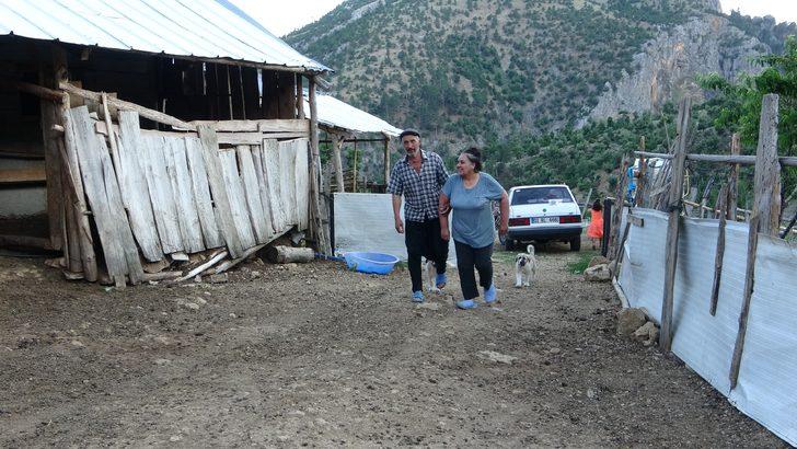 Adanalı Azeri gelin beğeni topluyor! ''Kıskananlar çatlasın, herkes onun gibi olsa Türkiye'nin sırtını kimse bükemez'' G4