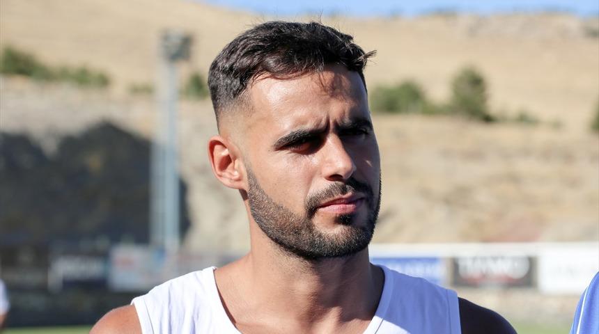 Yeni Malatyaspor'un yeni transferi Rayane Aabid: "Ligi iyi yerlerde bitirmek istiyoruz"