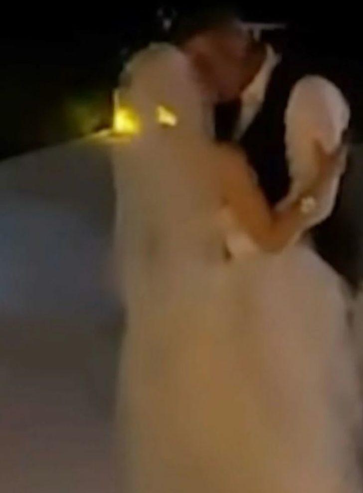 Gwen Stefani ile Blake Shelton evlendi! Gwen Stefani gelinliğiyle dikkat çekti G5