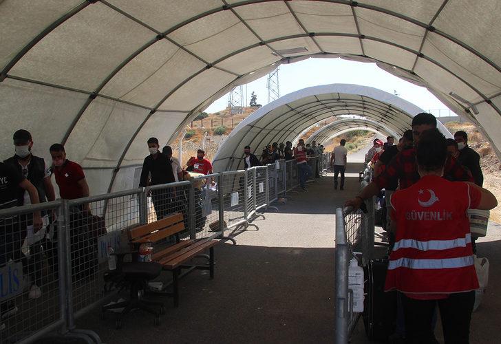 Suriyeliler akın akın ülkelerine gidiyor G5