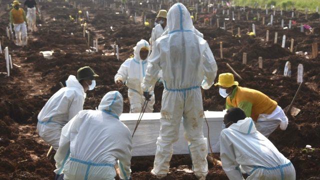 Dünya Genelinde COVID-19 Kaynaklı Ölüm Sayısı 4 Milyonu Aştı