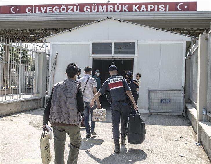 Cilvegözü Sınır Kapısı'ndan Kurban Bayramı öncesi Suriye'ye geçişler başladı G3