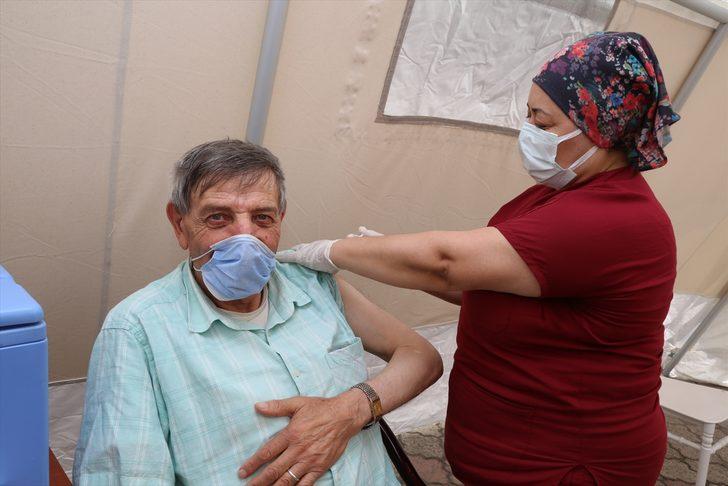 Dünya burun şampiyonu Mehmet Özyürek'ten "aşı olun" çağrısı G1