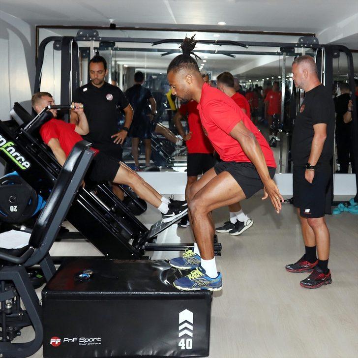 Antalyaspor, Erzurum kampında yeni sezon hazırlıklarına devam ediyor G1