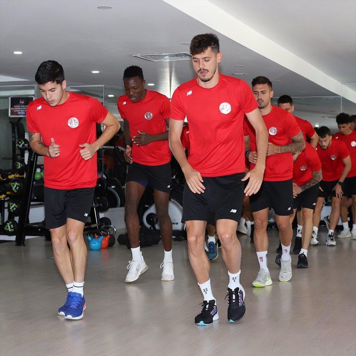 Antalyaspor, Erzurum kampında yeni sezon hazırlıklarına devam ediyor G2