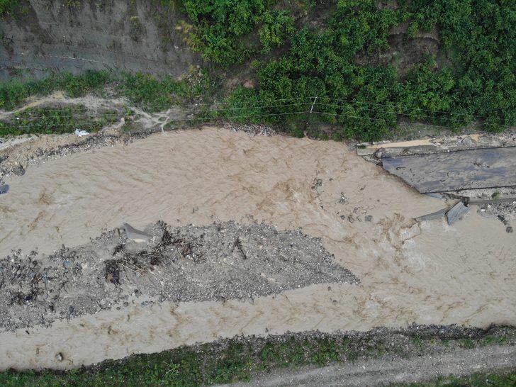 Düzce'deki selin boyutu gün ağarınca ortaya çıktı G3