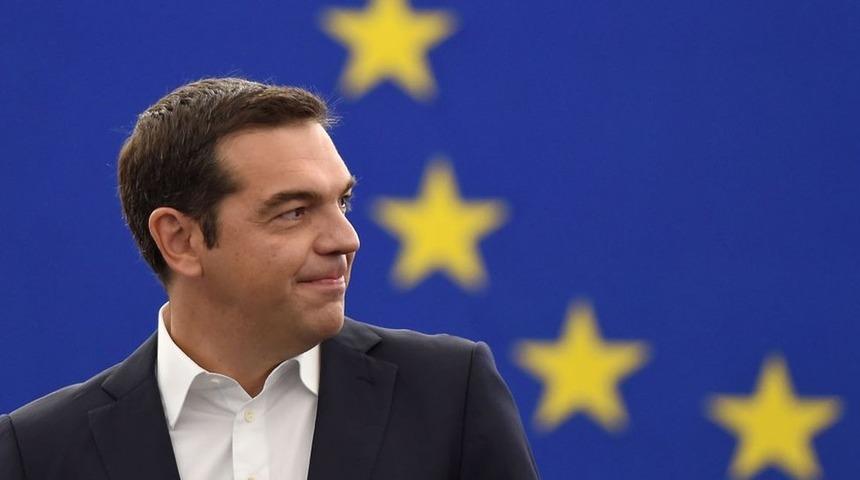 'Grexit'in eşiğinde: AB ve Atina arasında altı yıl &ouml;nce yaşanan restleşme nasıl atlatıldı?