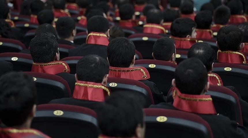 Resmi Gazete'de yayımlandı! HSK, FETÖ üyesi 15 hakim ve savcıyı meslekten çıkardı