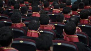 Resmi Gazete'de yayımlandı! HSK, FETÖ üyesi 15 hakim ve savcıyı meslekten çıkardı