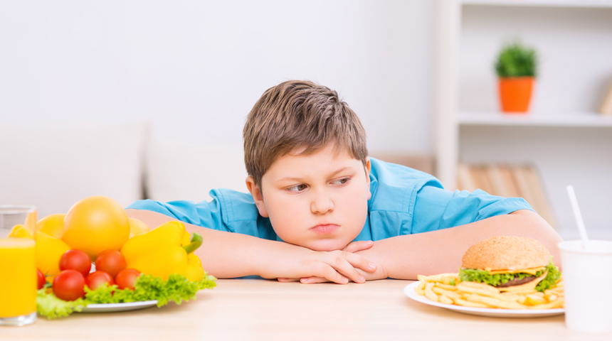 Çocuk beslenmesinde dikkat edilmesi gereken noktalar! Çocuklara diyet nasıl yaptırılır? Çocuklar diyete zorlanmalı mı?