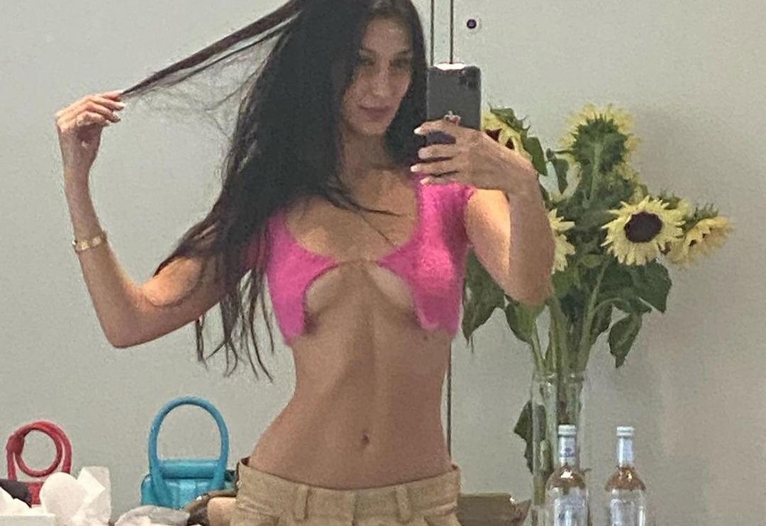 74. Cannes Film Festivali'nde kırmızı halıya damga vuranlar