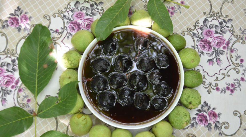 Her derde deva oluyor! Ceviz reçelinin lezzet yolculuğu