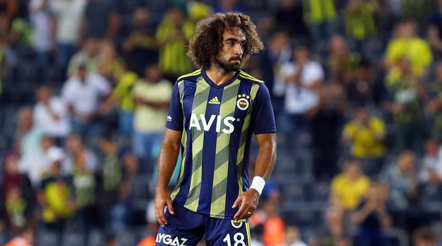  Sadık Çiftpınar göz dolduruyor