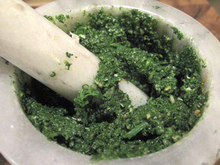 MasterChef Isırgan Otlu Pesto sos nasıl yapılır? İşte Isırgan Otlu Pesto'nun malzeme listesi G1