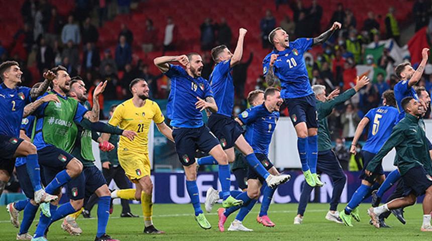 İtalya'nın 53 yıllık hasretini bitirmesine son 1 adım