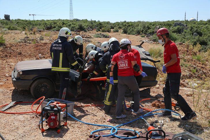 Antalya'daki "afet tatbikatı" gerçeğini aratmadı G3