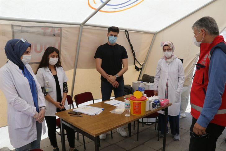 Yozgat'ta 178 bin kişiye ilk doz, yaklaşık 100 bin kişiye de 2. doz Kovid-19 aşısı uygulandı G1