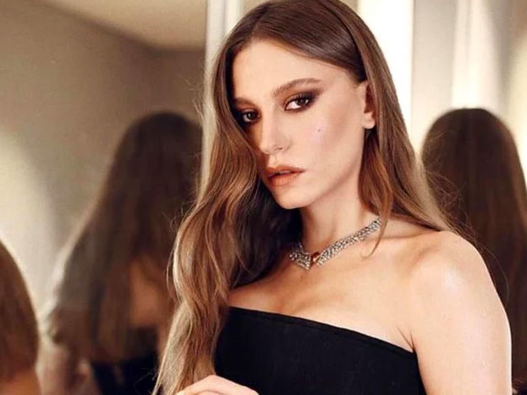 Serenay Sarıkaya'dan &ccedil;arpıcı ilişki itirafı! B&uuml;y&uuml;k adamlara ilgi duyuyor &ccedil;&uuml;nk&uuml;...