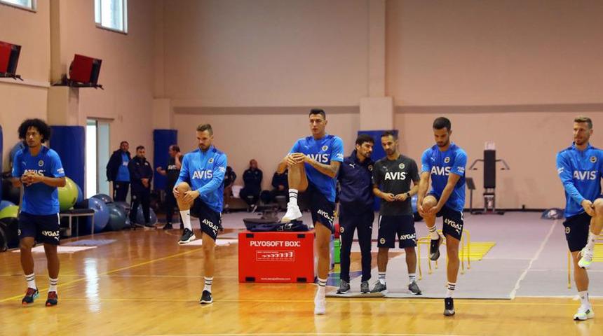  Fenerbahçe salonda çalıştı