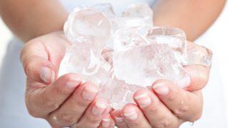 Sosyal medya kullanıcıları, ‘vajina buzu’ akımını denemekten vazgeçmiyor! Virüs gibi yayıldı 