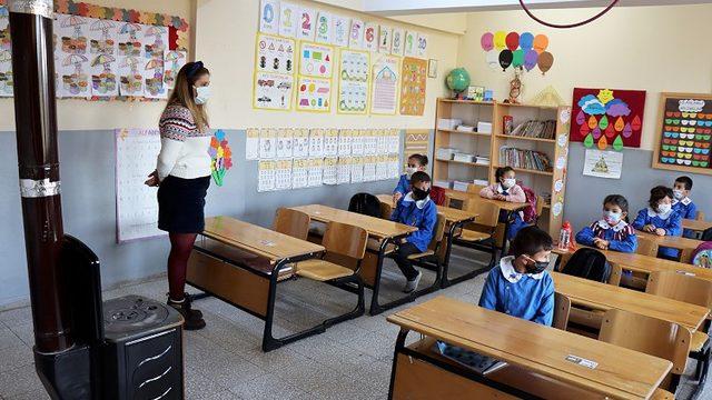 İlkokul 1, 2, 3, 4. sınıflar açılacak mı? İlkokul 1, 2, 3, 4. sınıflar ne zaman açılacak?