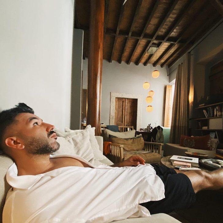 Zeynep Bastık'ın eşi Tolga Akış kimdir, kaç yaşında ve nereli? Tolga Akış ne iş yapıyor? G1