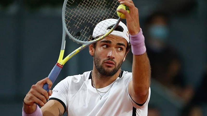 Wimbledon'da son yarı final bileti Berrettini'nin