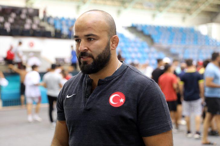 Başpehlivan Orhan Okulu Kırkpınar için kayıt yaptırdı G1